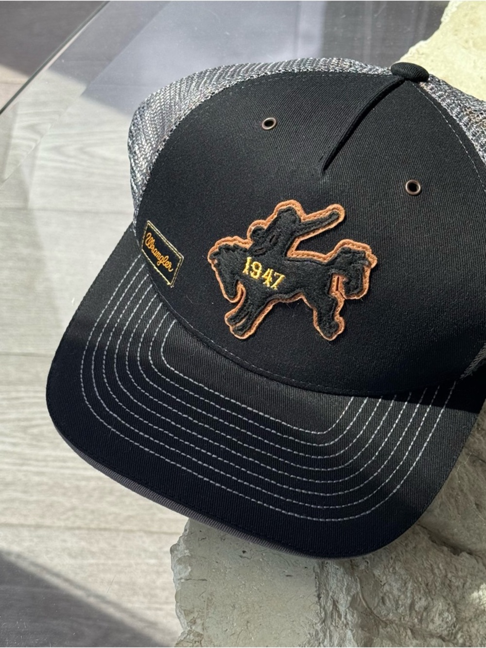 Wrangler 1947 BRONC BUSTER TRUCKER BASEBALL CAP